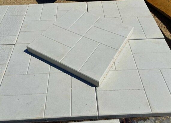 Тротуарная плитка 8 кирпичей 300×300×30 мм